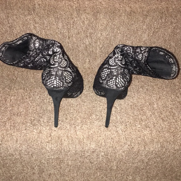 ♠️NWT Steve Madden Lace Sock Bootie - Picture 6 of 8